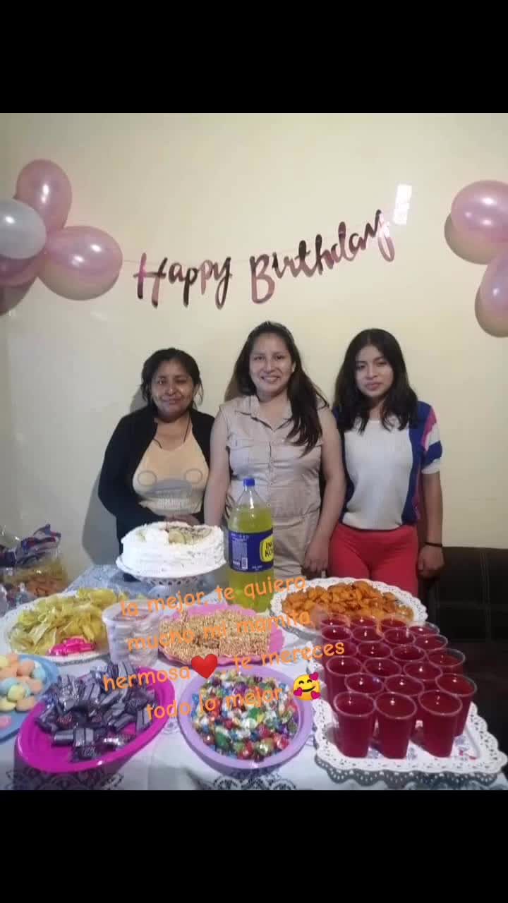 @Alexandra Quispe