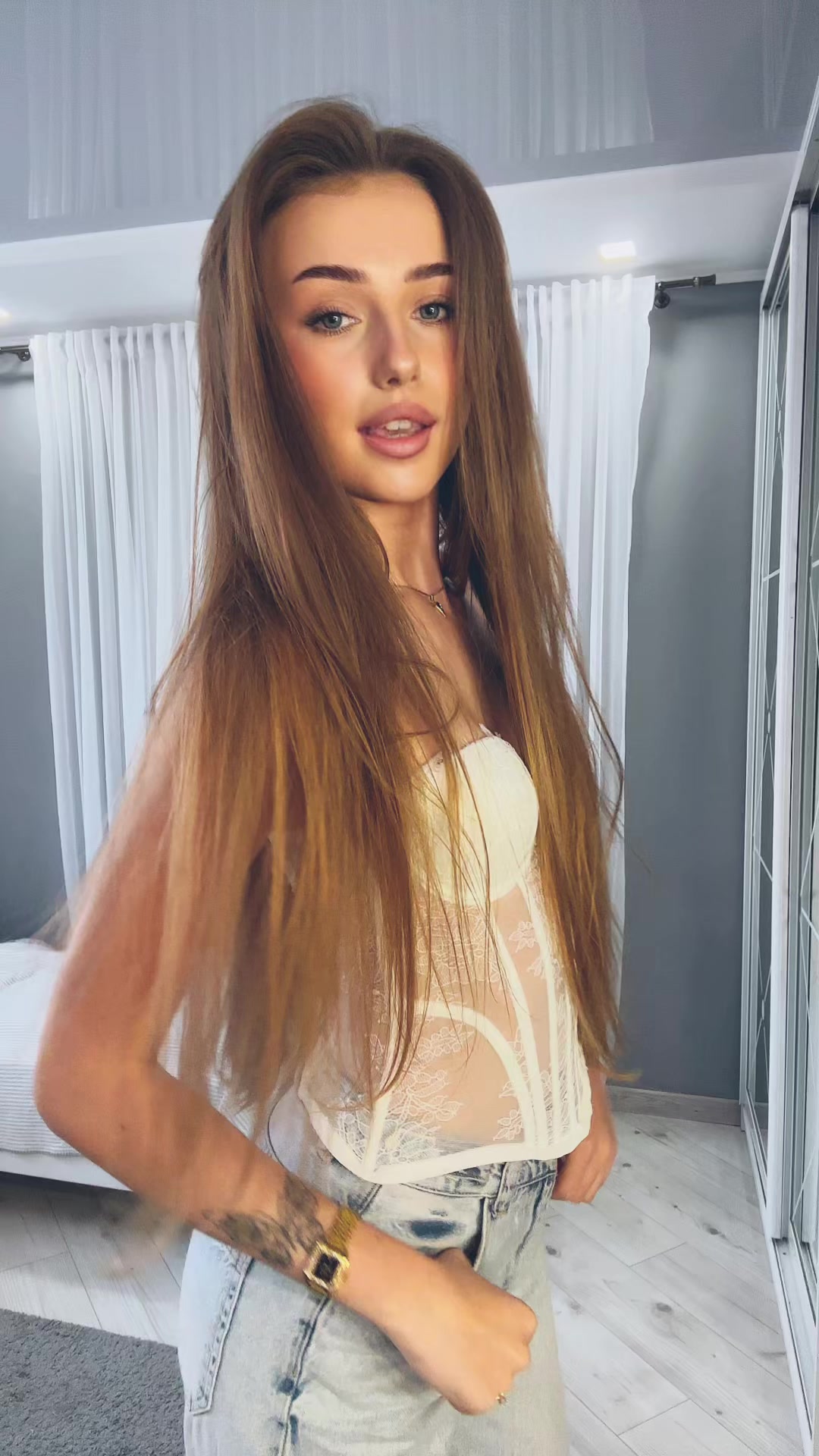 @VIKTORIAA.S