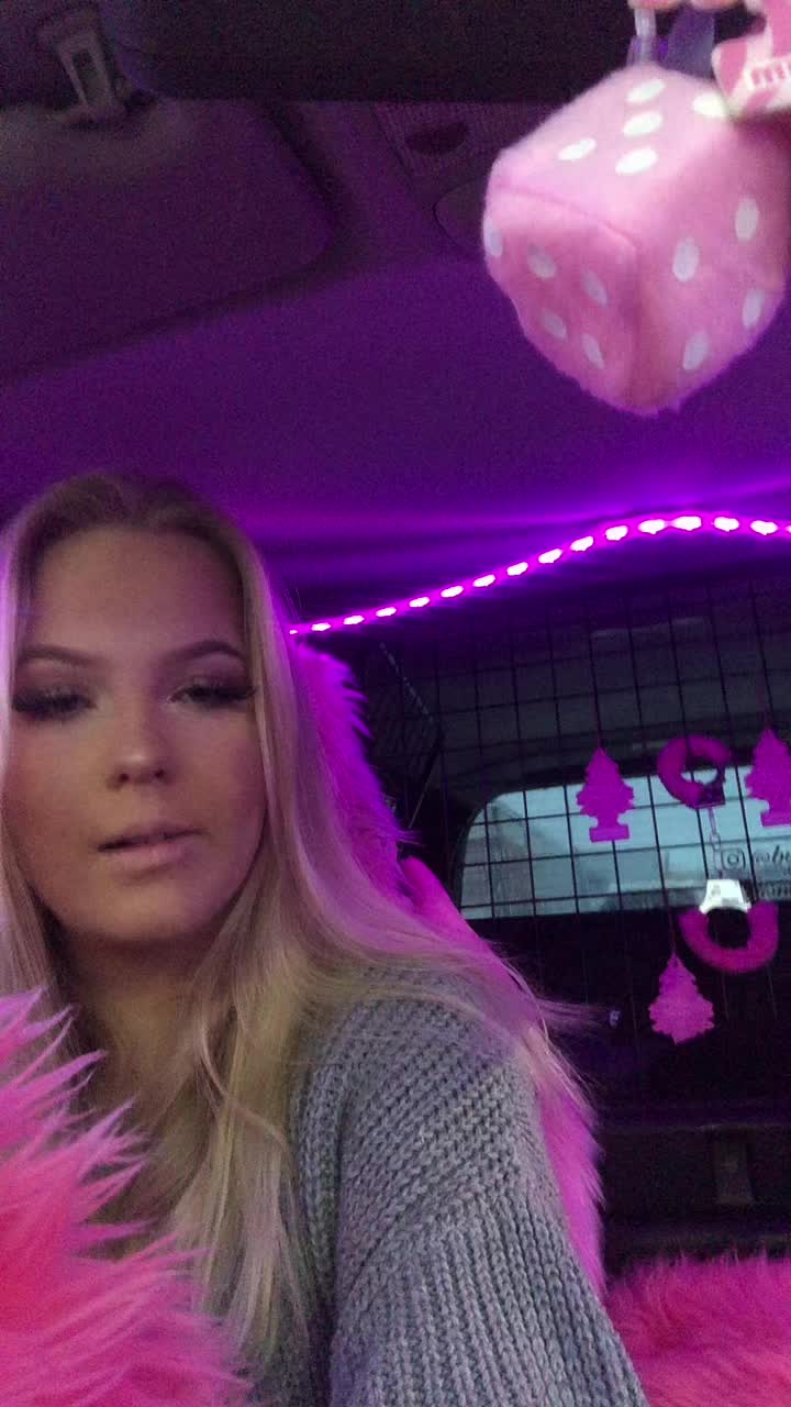 @Nova Bystr&ouml;m😈