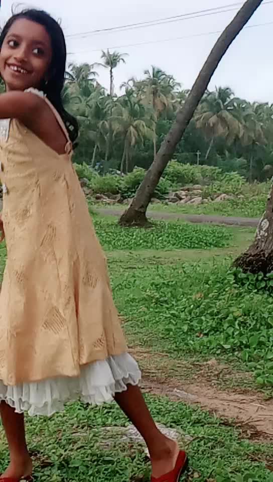 @തൃശ്ശൂർക്കാരി😎_🤗_✌
