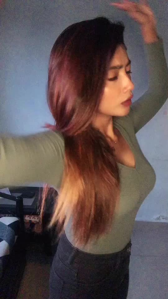 @AKSHADA🌸