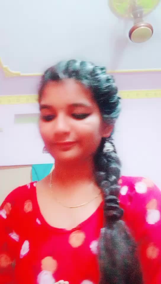 @geethu- selfie33