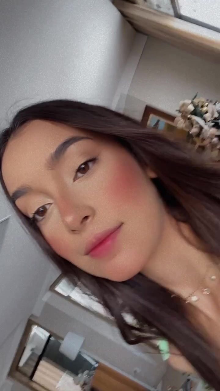 @laizqueiroz