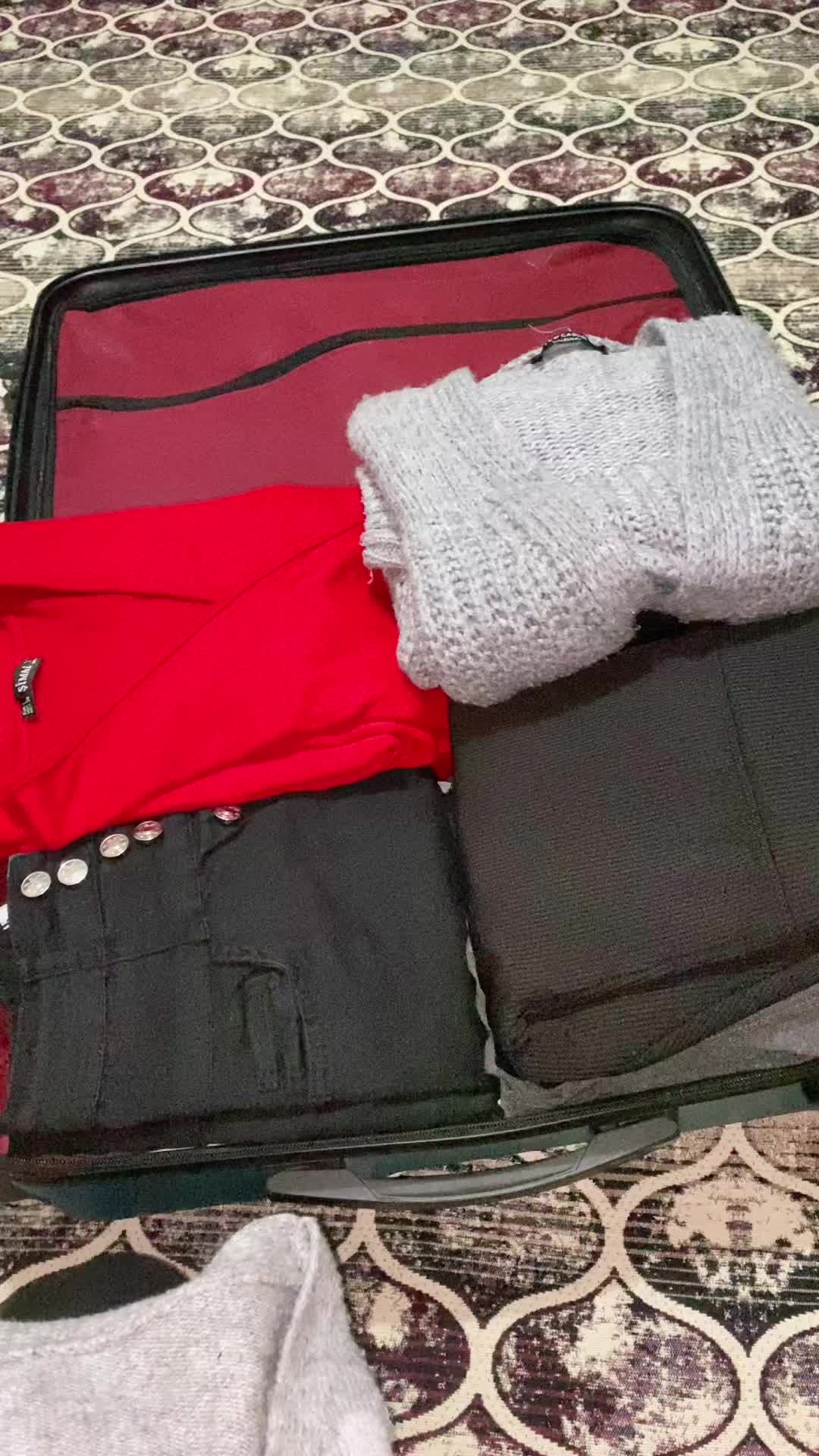 @Ebru Akalın