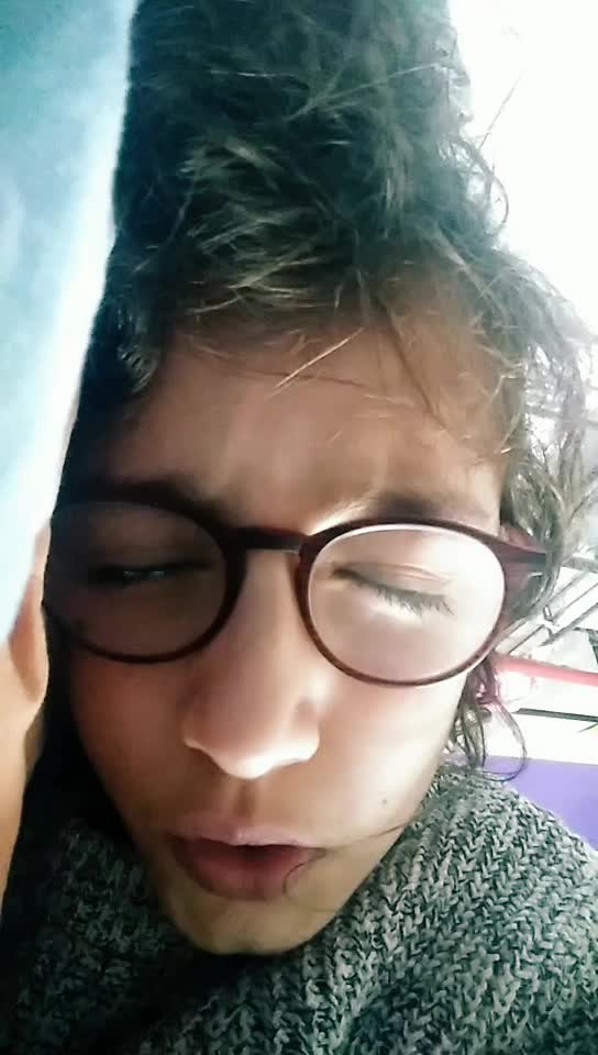 @Laura Laura Grossir