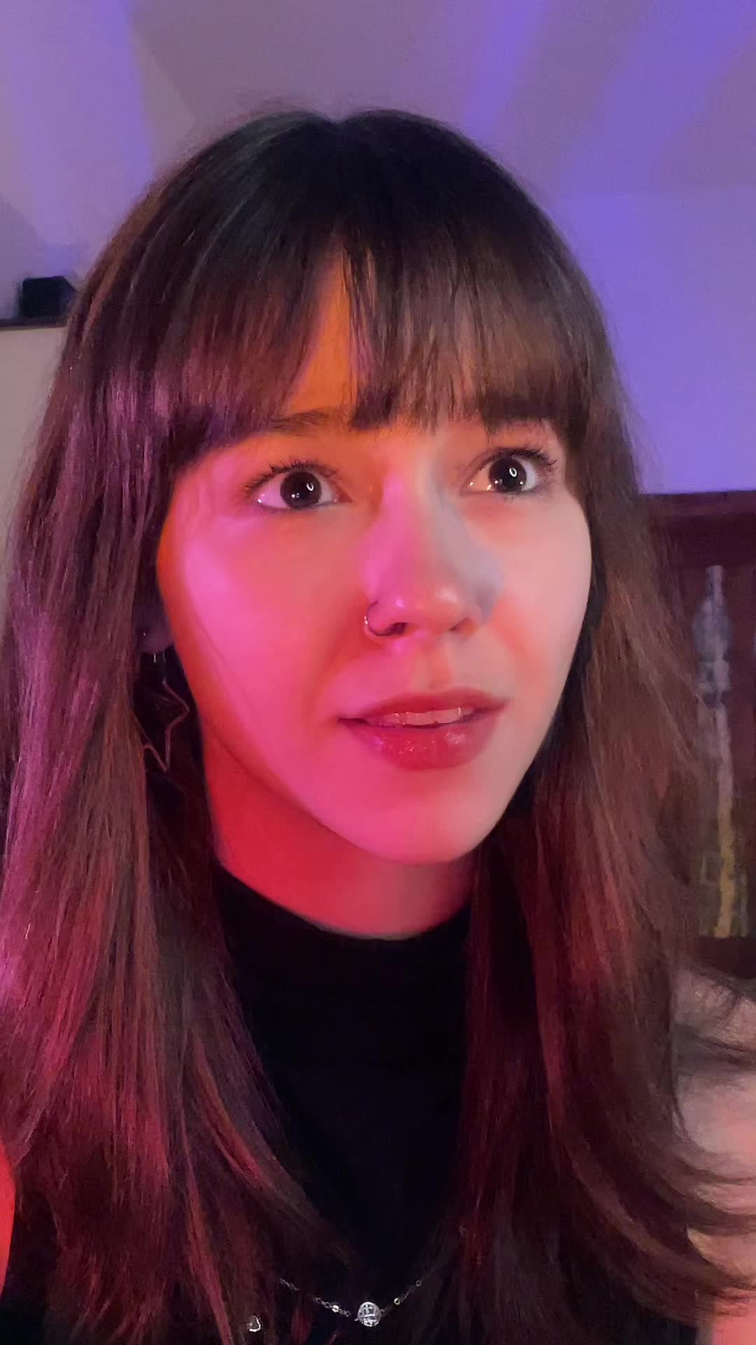 @Júlia