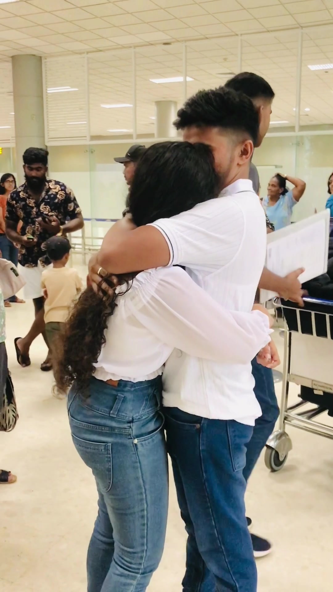 @Kavee_jayarathna