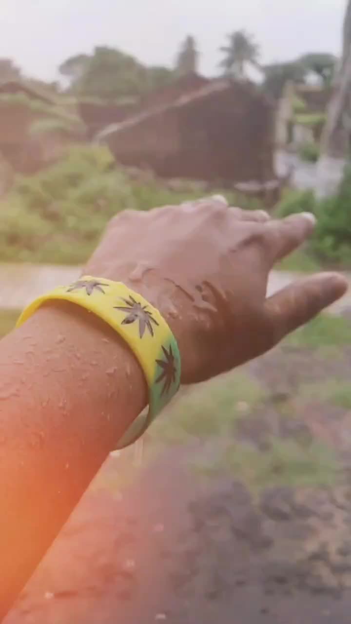 @🎗️MR HAPPINESS😋