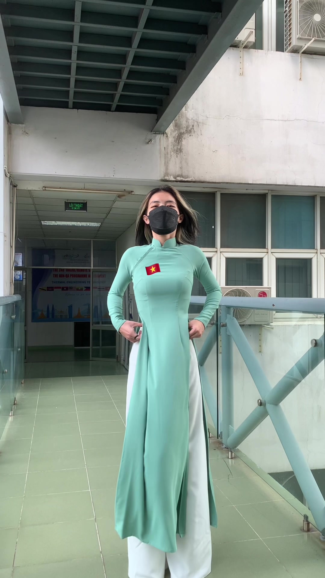 @N.T.Hồng Hạnh