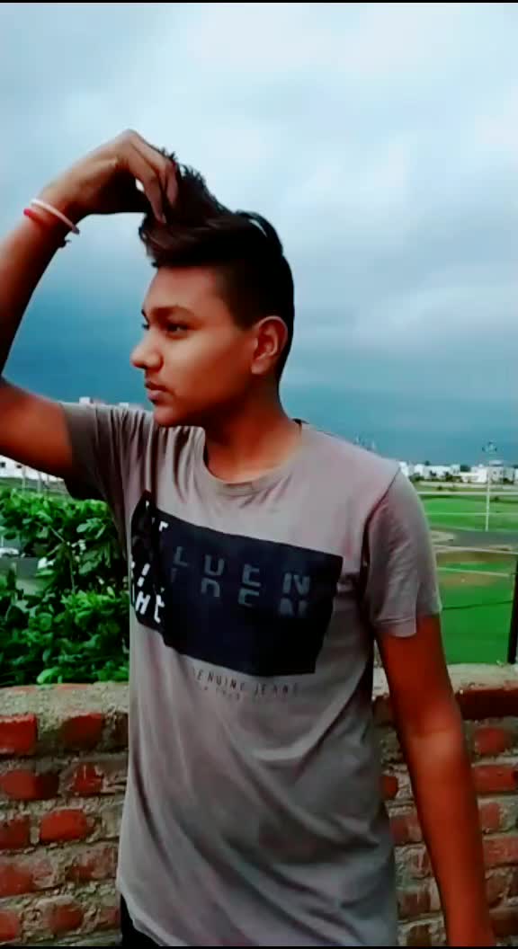 @SÛMÍT Ñägósē
