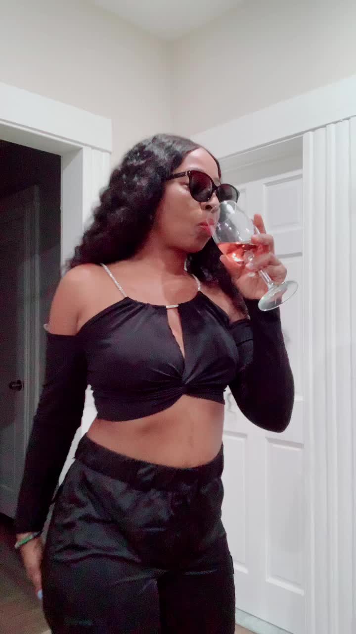 @1_NayNayButtrfly🦋  ♐️