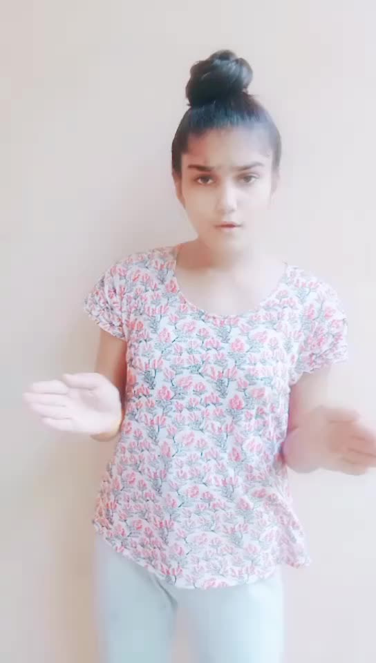 @SAKSHI __👑 SHARMA😘