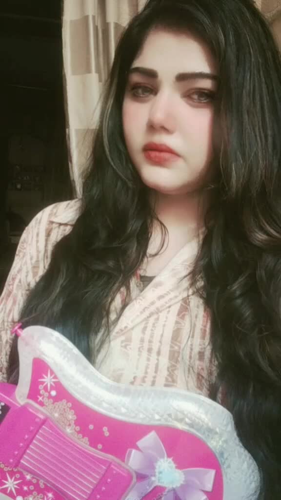 @Aliya Saddiqi