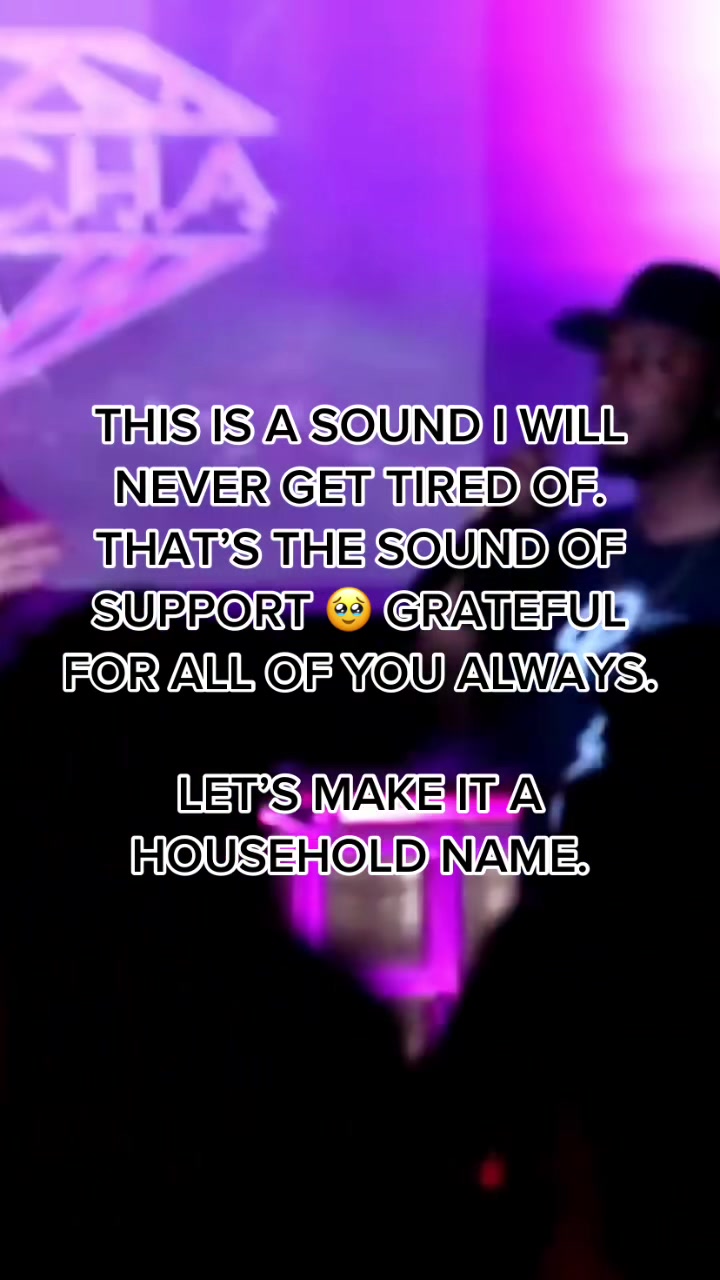 @Mischa