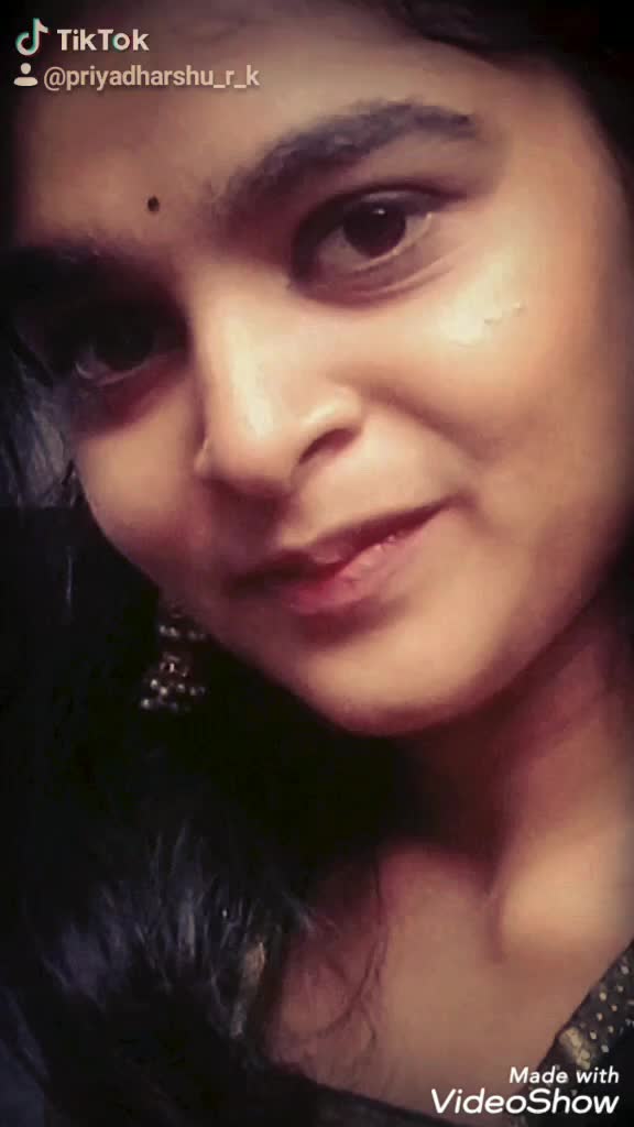 @ShRuThIChArAn😍