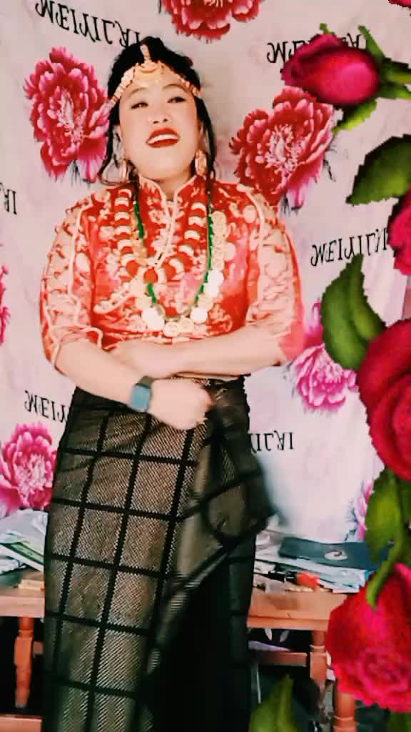 @🦋Monisaa.Magar🖤🌹🌹