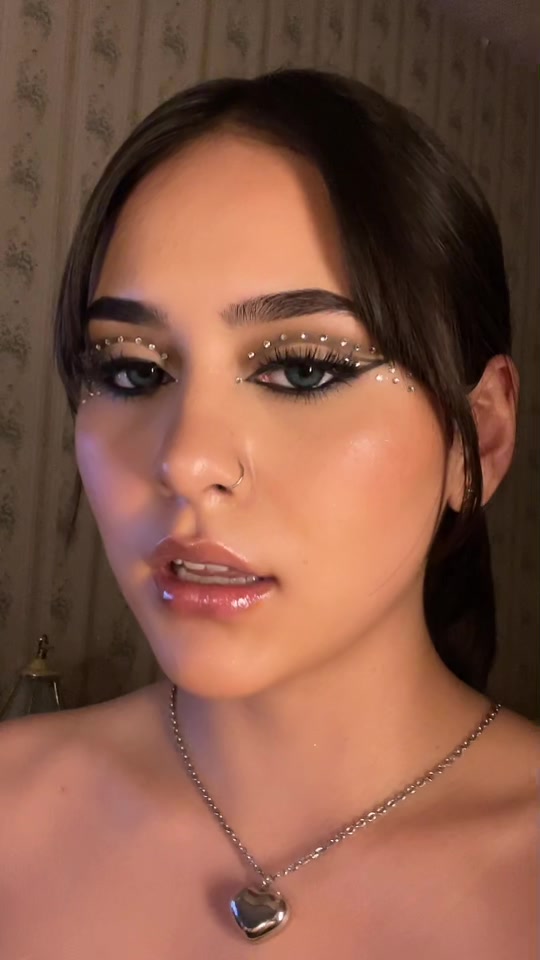 @Johanita