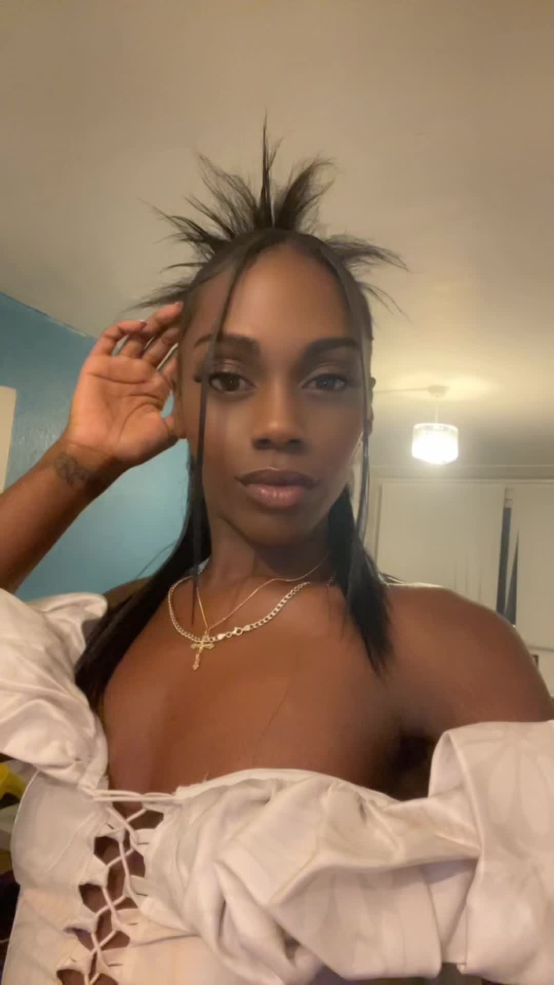 @eashlou1
