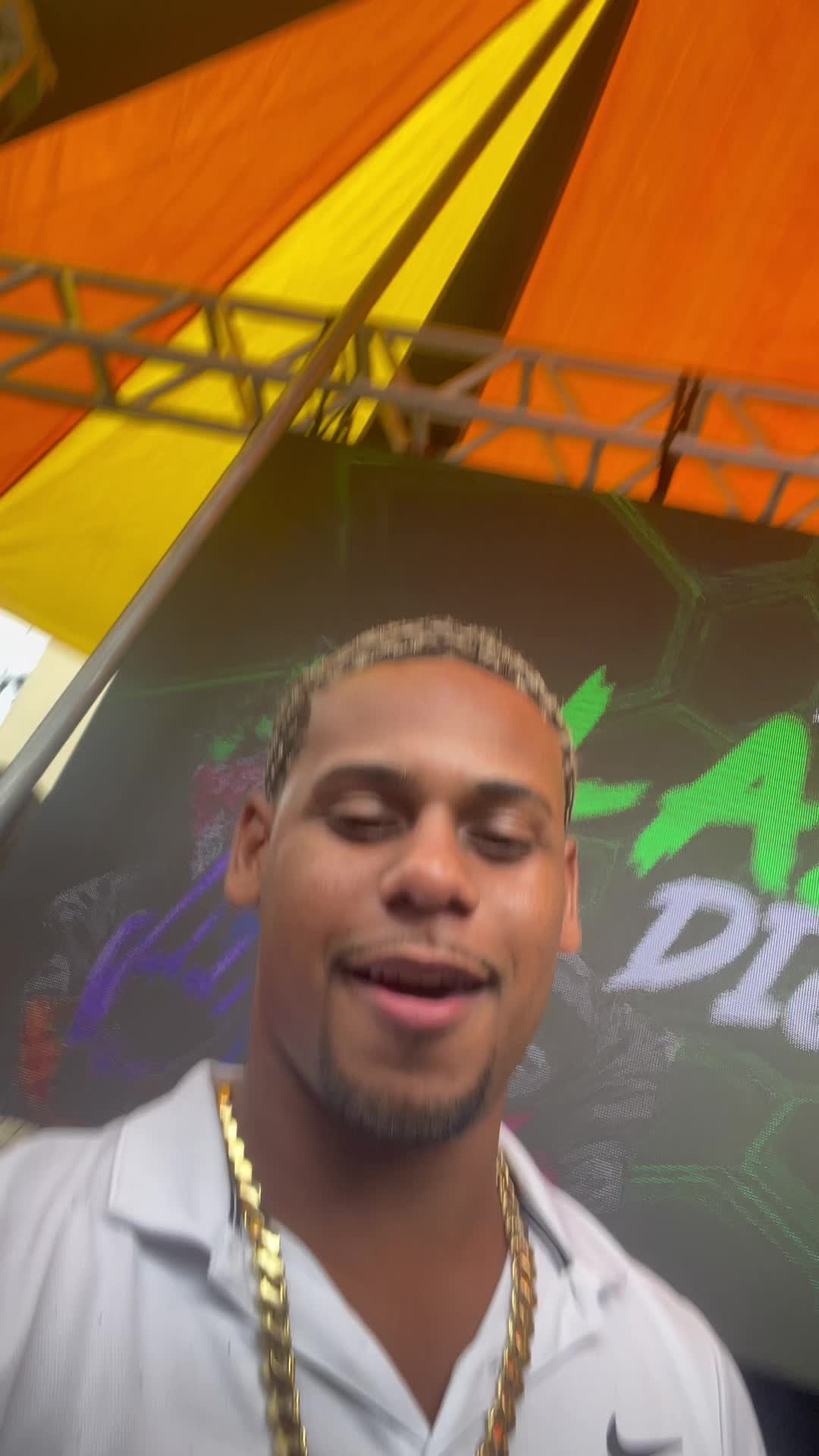 @VAI PT MANDA PRA ELAS 🌴🇨🇴