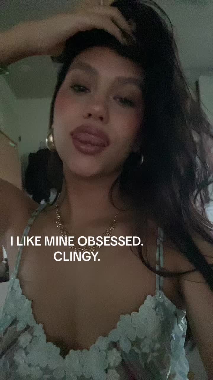@J U L I E  P L E S S