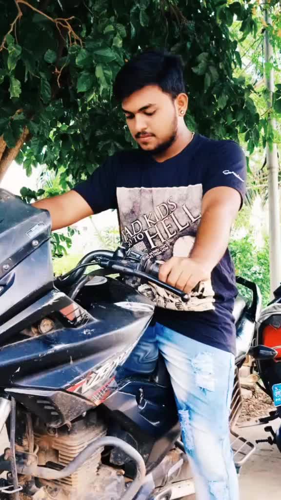 @👑Sandy sudeep..👑