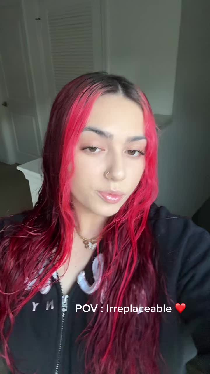 @Zoe Valladares