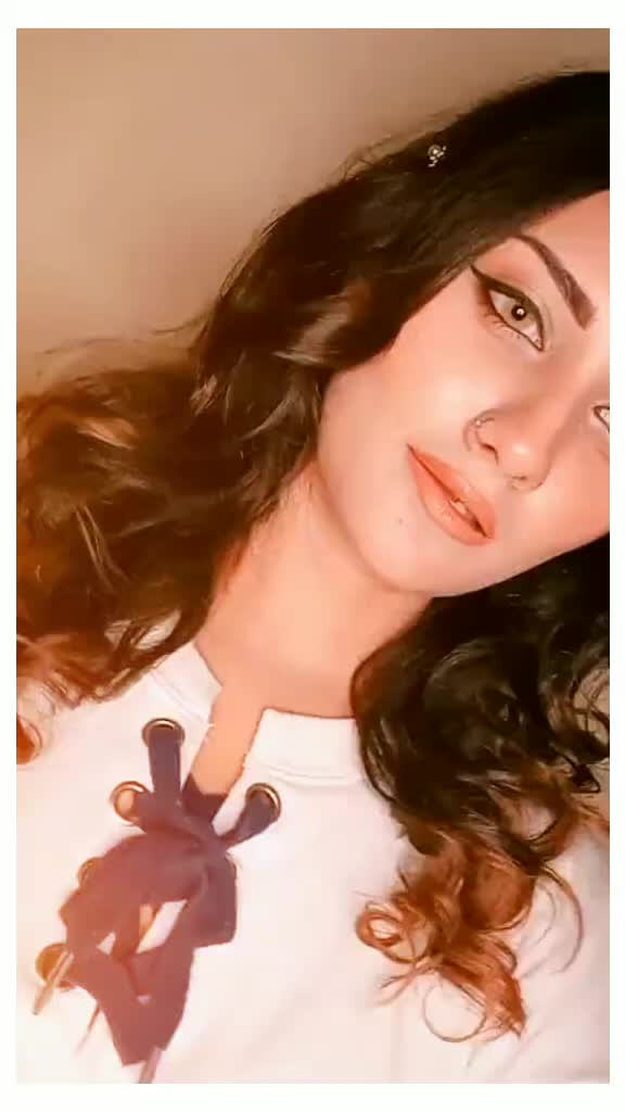 @Leena🥀