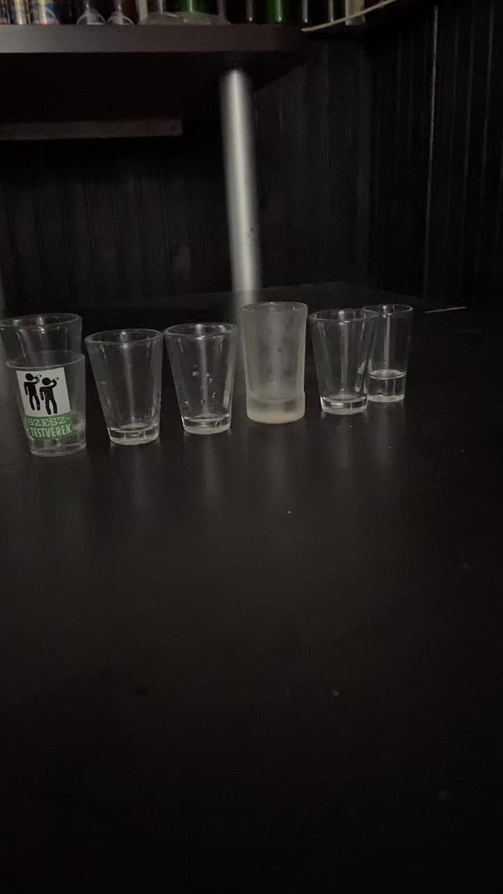@Kerekes Bogl&aacute;rka