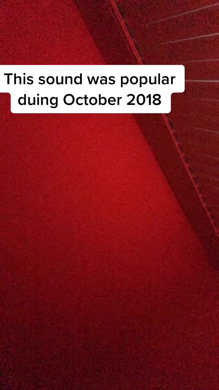 @⃟
