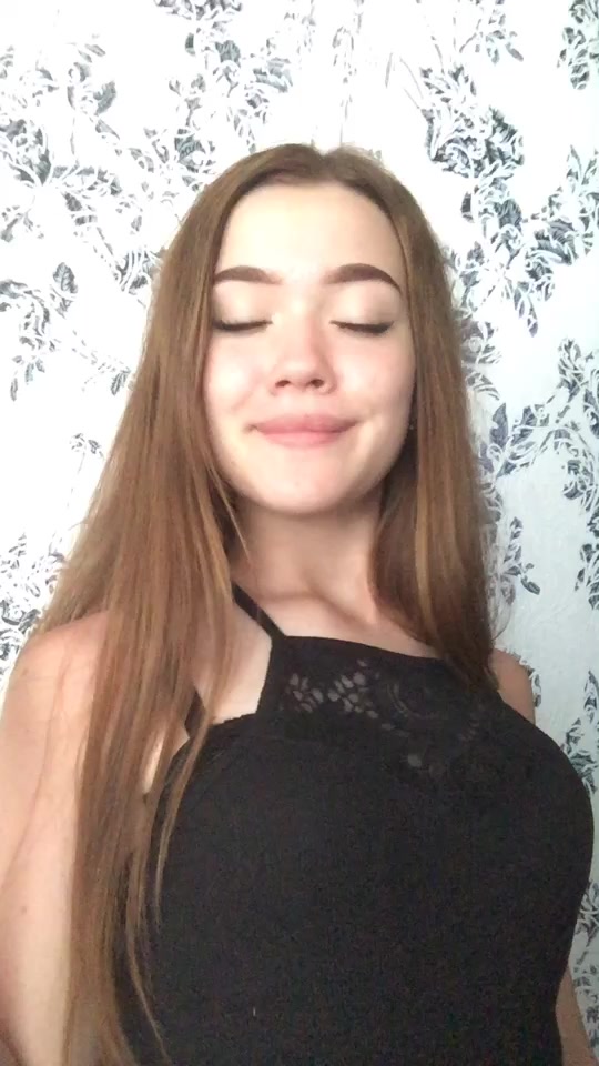 @𝔏𝔦𝔷𝔞_1208