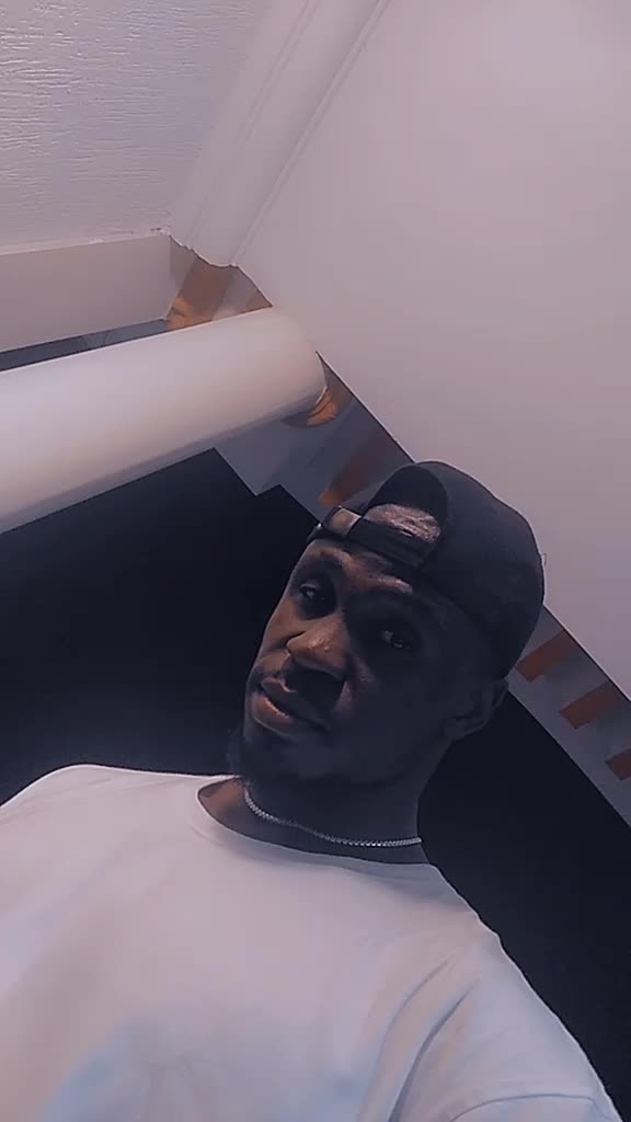 @M U N C A V E