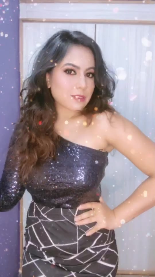 @Divya Shetty