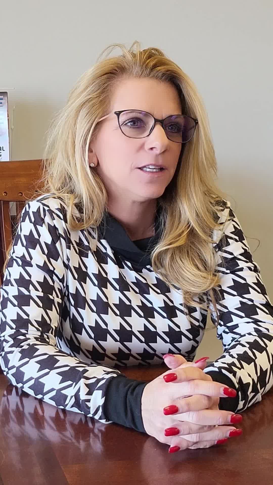 @Marnita - Michelle Real Estate
