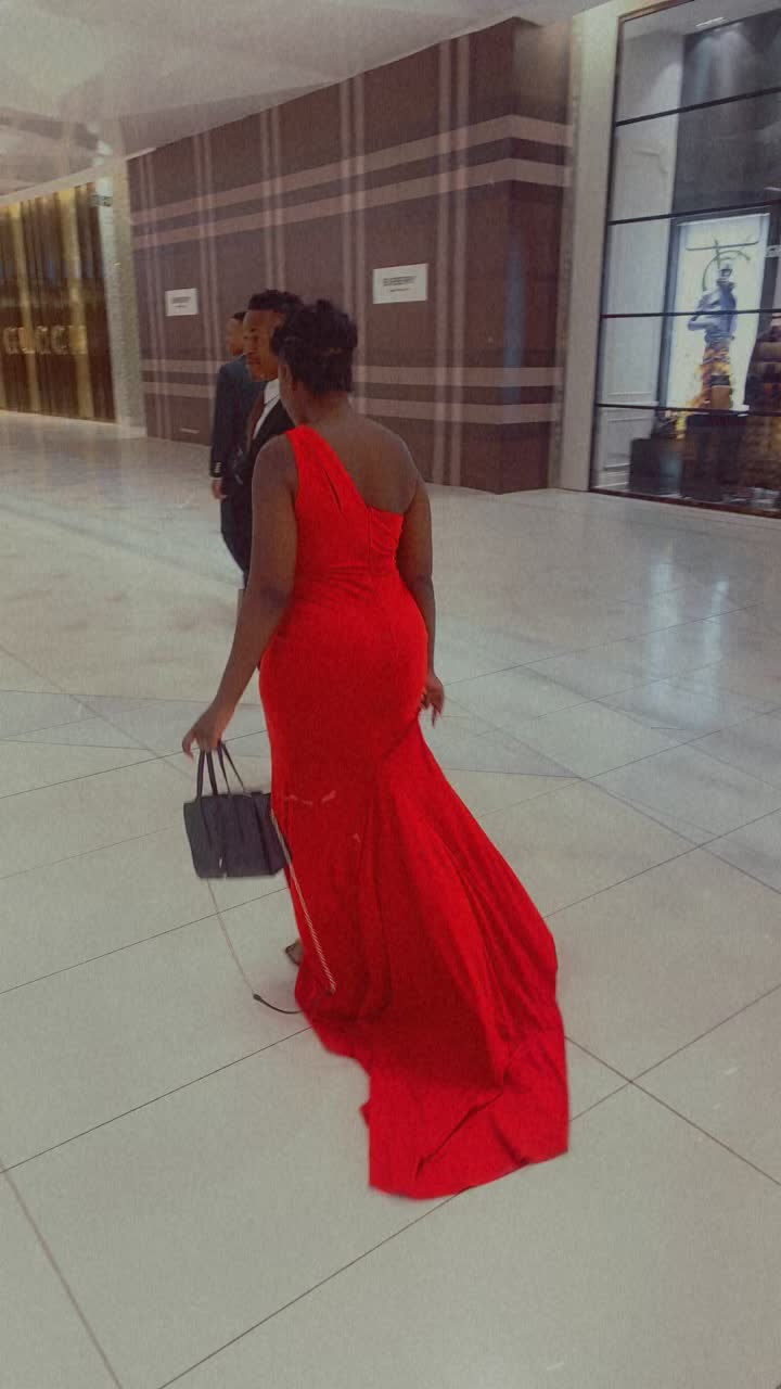 @Nelisiwe yende