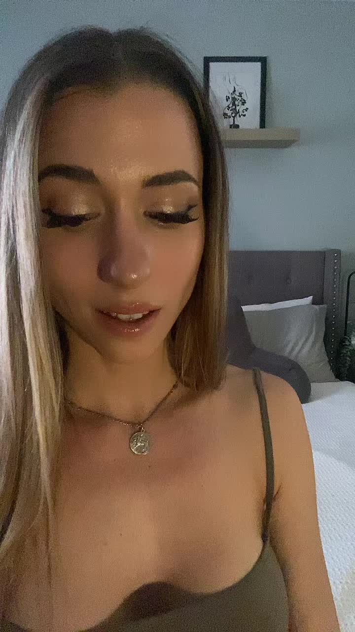 @Arielle Foxx