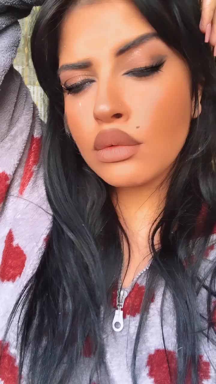 @AnastasiaBruni