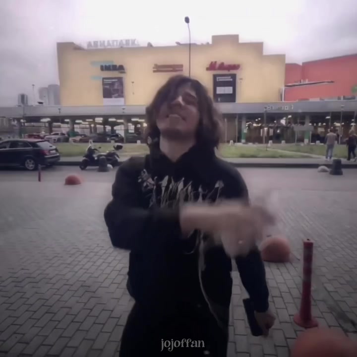 @wmena