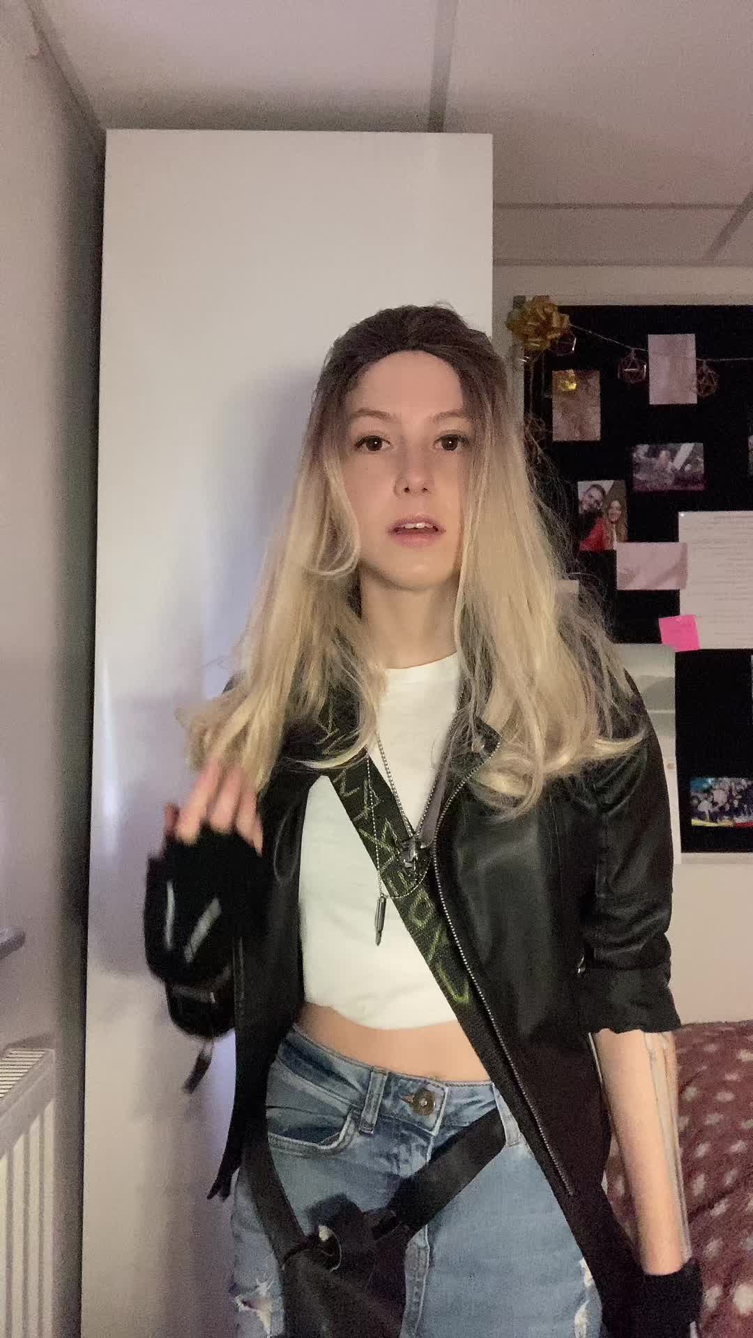 @Island_Tiger
