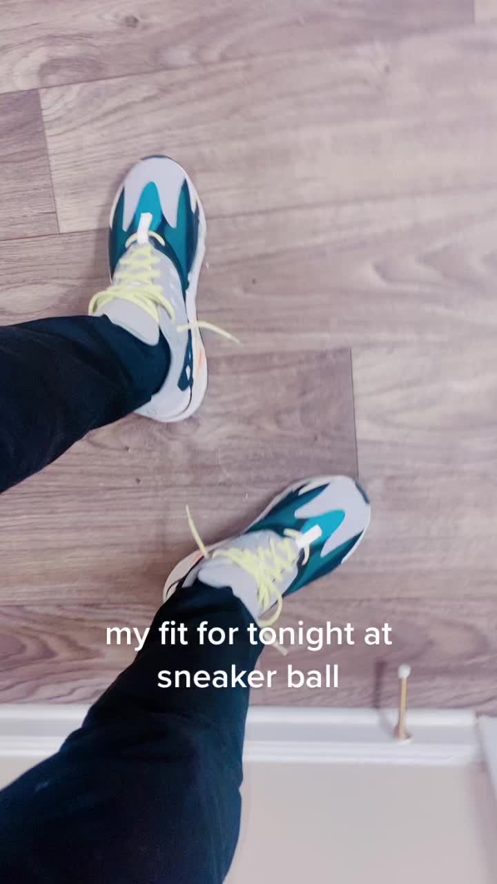 @PlayBoi23