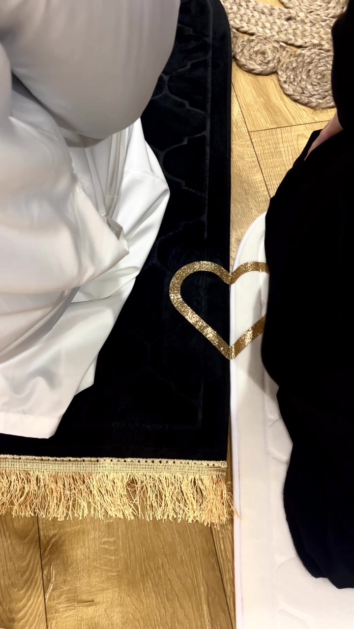 @Al-Sajdah