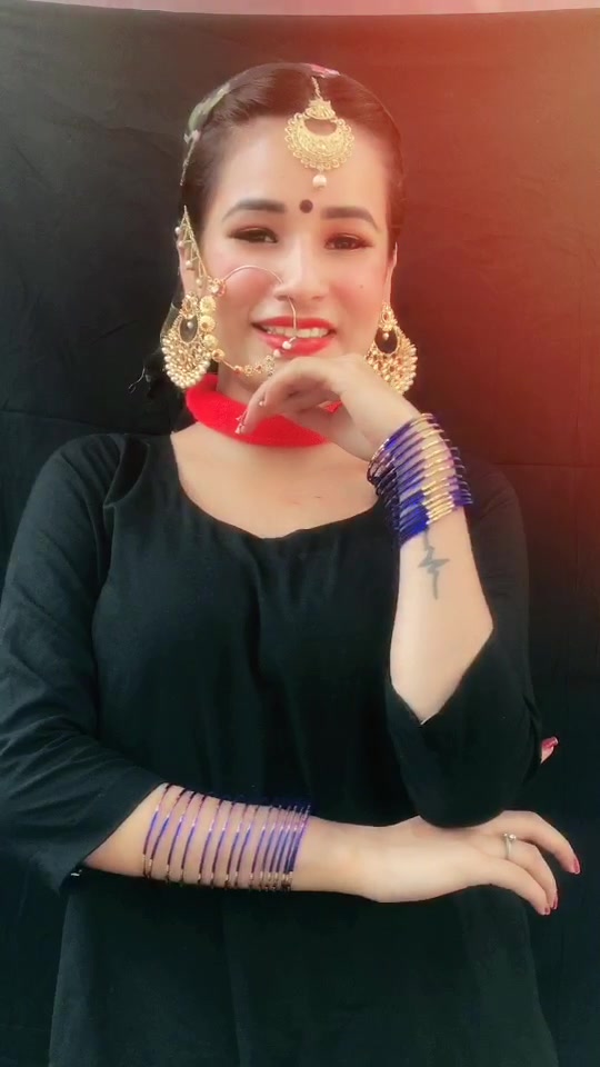 @iam_Sshanaya_munmun
