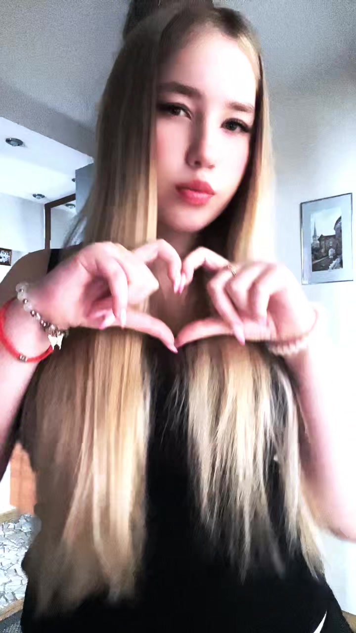 @Alisssa🤙🏻
