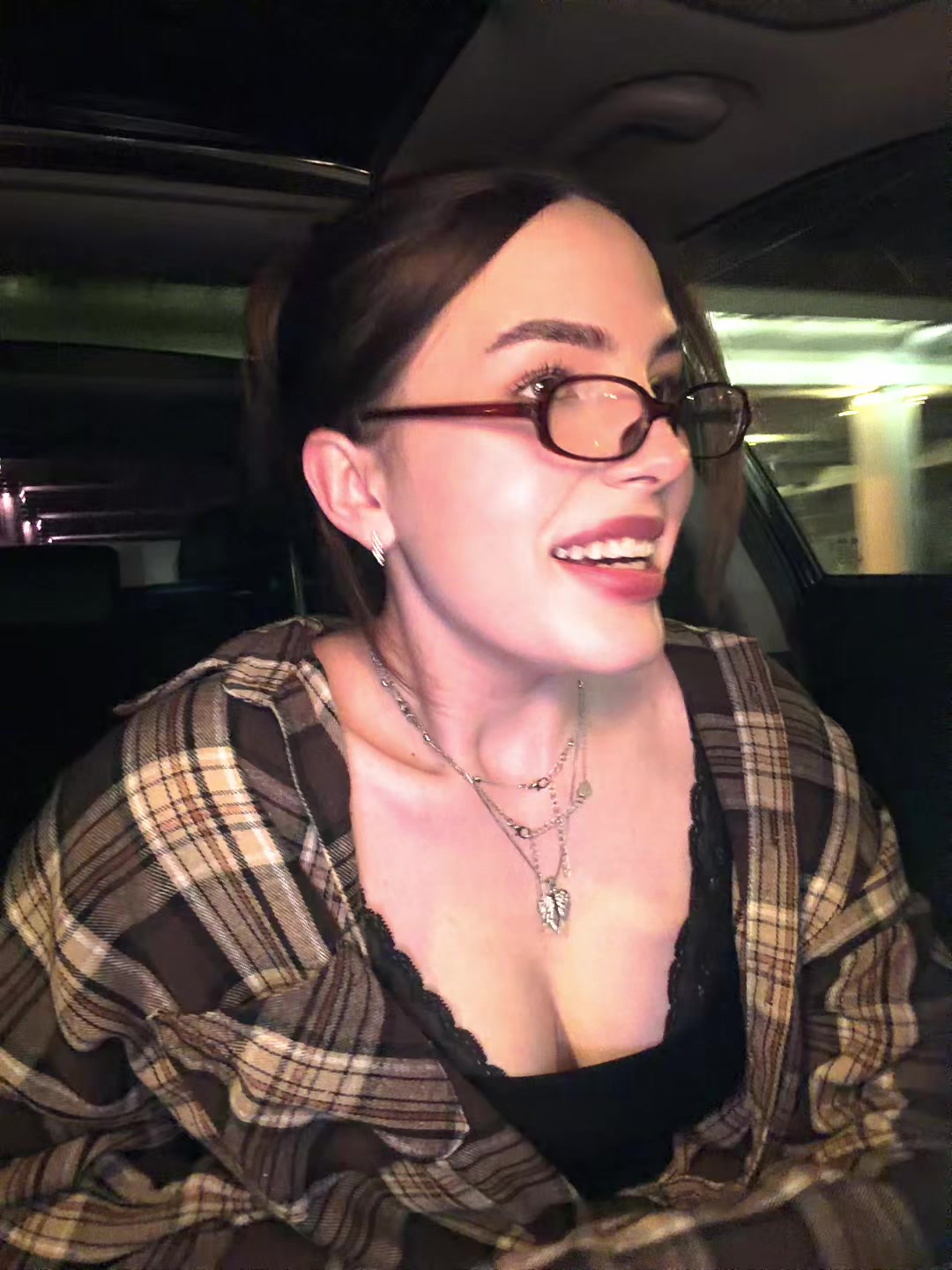 @anasttteiisha