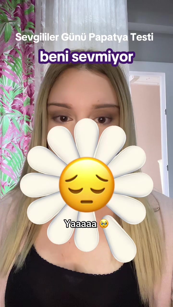 @Eceeresmi