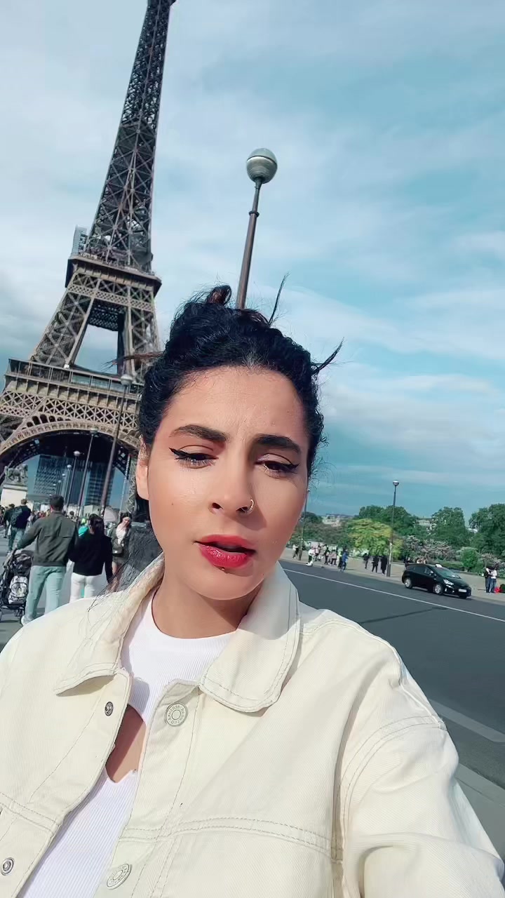 @بنت العاشق 🇹🇳