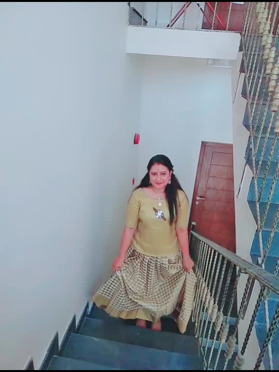 @Ayna