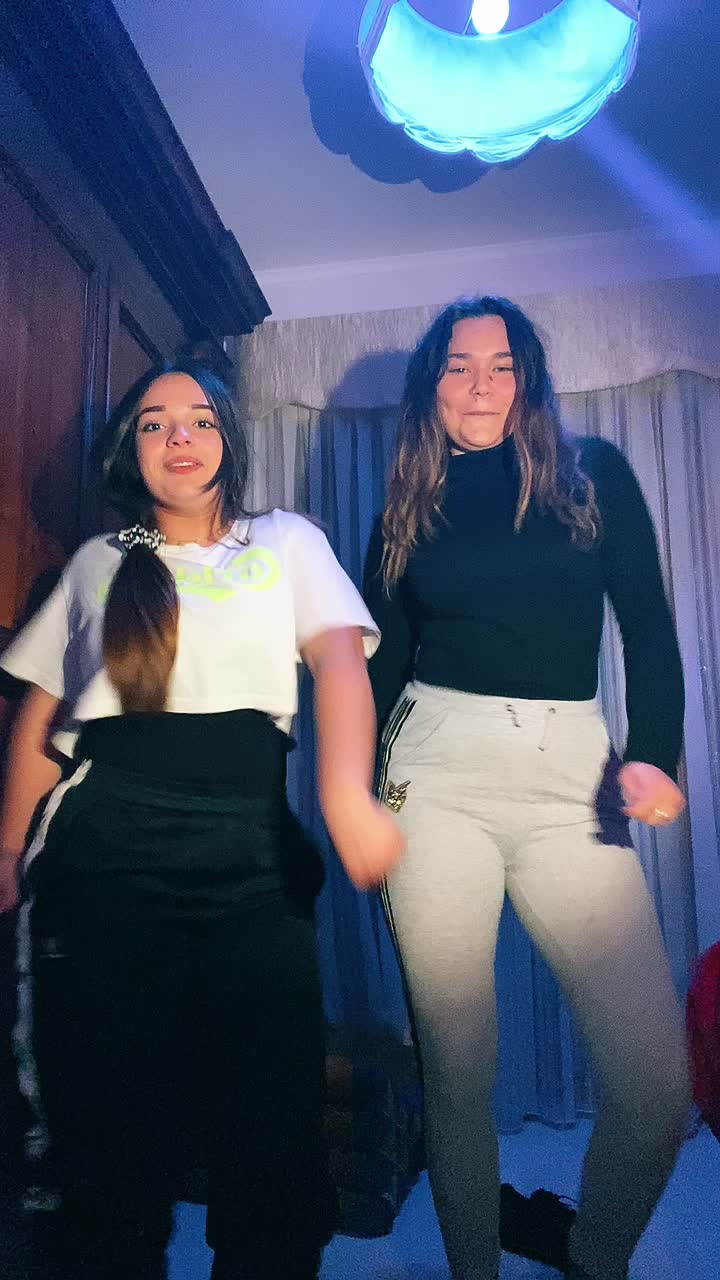@evelynbasilee