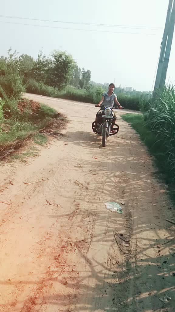 @Vaani gadariya💪