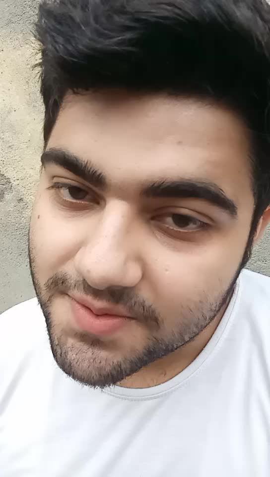 @Moksh💛♥️😍