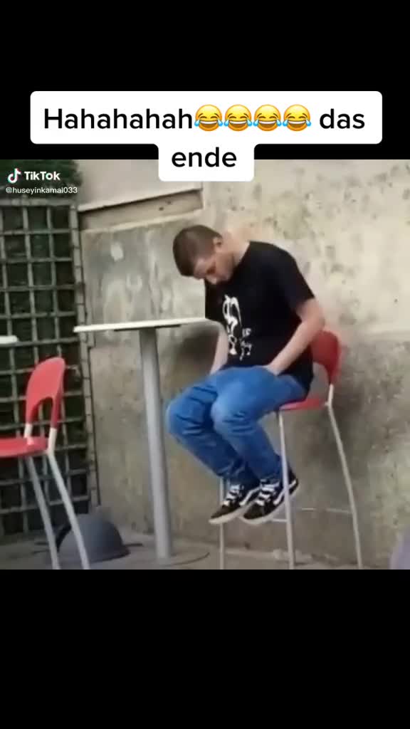 @dukelleckollom990